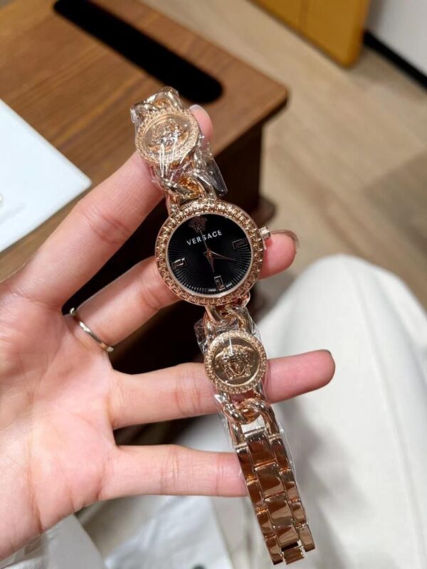 VERSACE WOMENS PREMIUM WATCHES