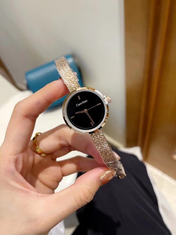 CALVIN KLEIN WOMENS PREMIUM WATCH