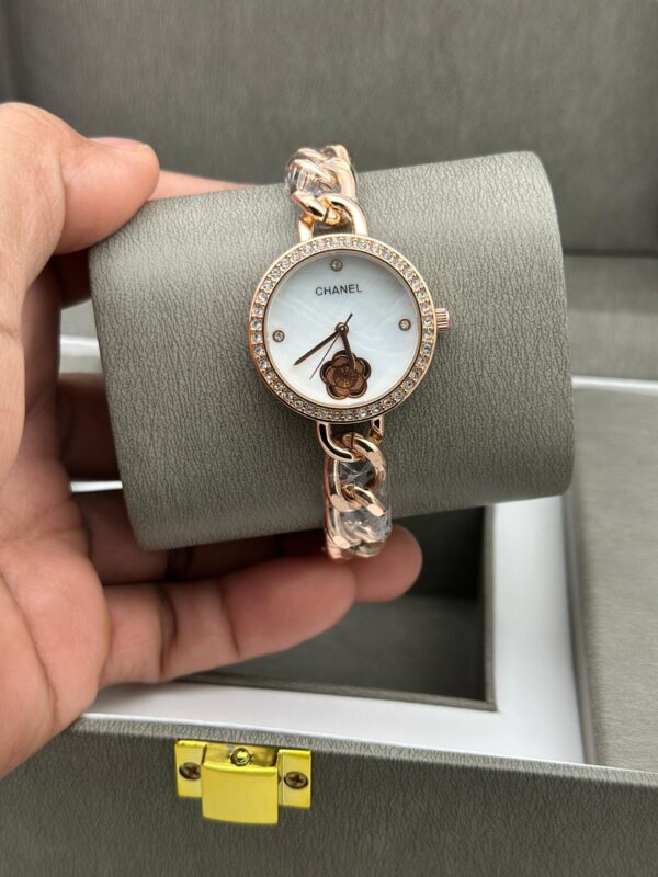 CALVIN KLEIN WOMENS PREMIUM WATCH