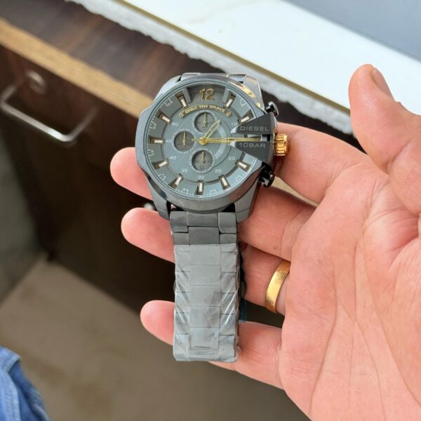 DIESEL MENS PREMIUM WATCHES