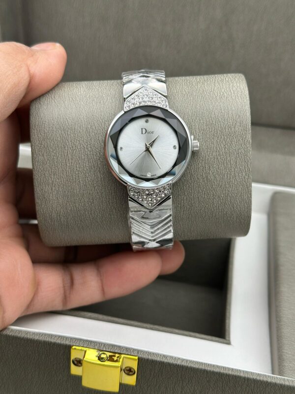 DIOR WOMENS PREMIUM WATCHES