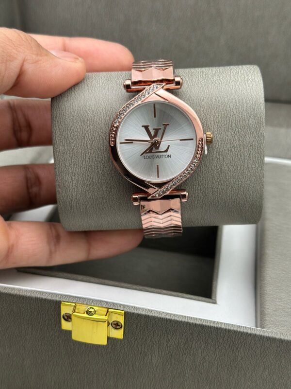 LOUIS VITTON WOMENS PREMIUM WATCHES