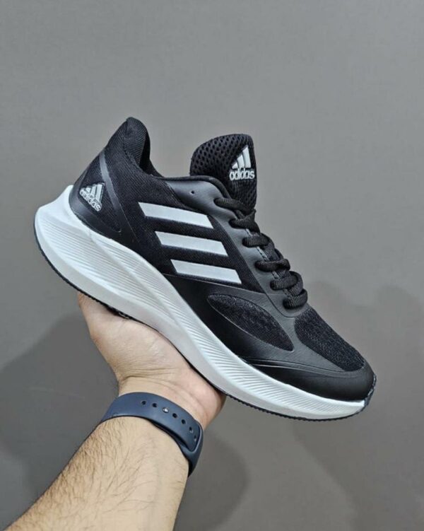 IMPORTED HIGH QUALITY SHOES WITH CREASE PROTECTOR INSIDE HIGH QUALITY AND COMFORT GUARANTEE FOR MENS AND WOMENS ( BA)