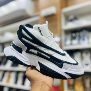 IMPORTED HIGH QUALITY SHOES WITH CREASE PROTECTOR INSIDE HIGH QUALITY AND COMFORT GUARANTEE FOR MENS AND WOMENS ( BA)