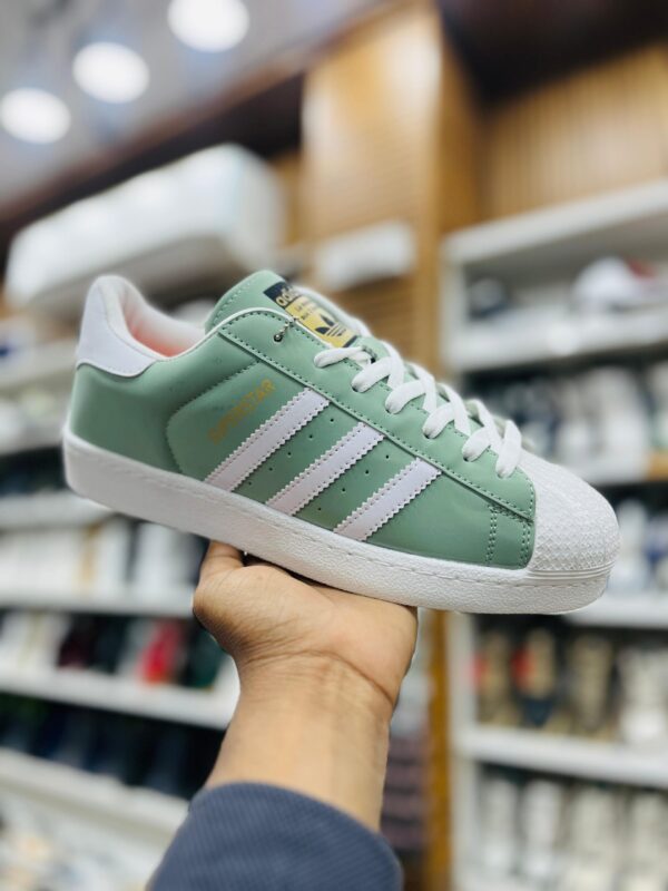IMPORTED HIGH QUALITY SHOES WITH CREASE PROTECTOR INSIDE HIGH QUALITY AND COMFORT GUARANTEE FOR MENS AND WOMENS ( BA)