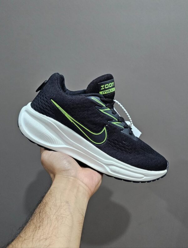 IMPORTED HIGH QUALITY SHOES WITH CREASE PROTECTOR INSIDE HIGH QUALITY AND COMFORT GUARANTEE FOR MENS AND WOMENS ( BA)