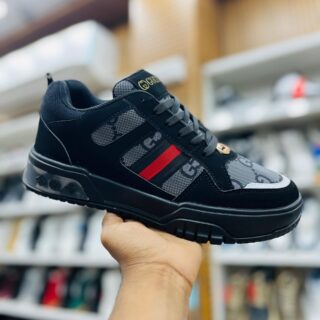IMPORTED HIGH QUALITY SHOES WITH CREASE PROTECTOR INSIDE HIGH QUALITY AND COMFORT GUARANTEE FOR MENS AND WOMENS ( BA)