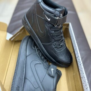IMPORTED HIGH QUALITY SHOES WITH CREASE PROTECTOR INSIDE HIGH QUALITY AND COMFORT GUARANTEE FOR MENS AND WOMENS ( BA)