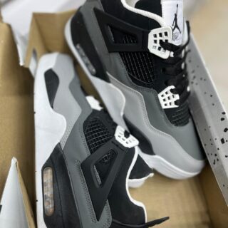 IMPORTED HIGH QUALITY SHOES WITH CREASE PROTECTOR INSIDE HIGH QUALITY AND COMFORT GUARANTEE FOR MENS AND WOMENS ( BA)