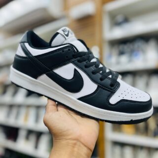 IMPORTED HIGH QUALITY SHOES WITH CREASE PROTECTOR INSIDE HIGH QUALITY AND COMFORT GUARANTEE FOR MENS AND WOMENS ( BA)