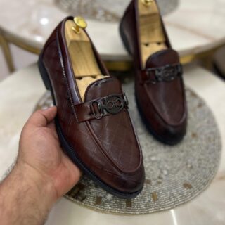 IMPORTED HIGH QUALITY SHOES WITH CREASE PROTECTOR INSIDE HIGH QUALITY AND COMFORT GUARANTEE FOR MENS AND WOMENS ( BA)