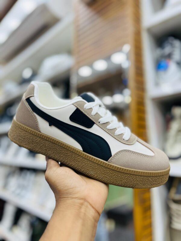 Shoes imported top quality brand (BA) for mens and womens