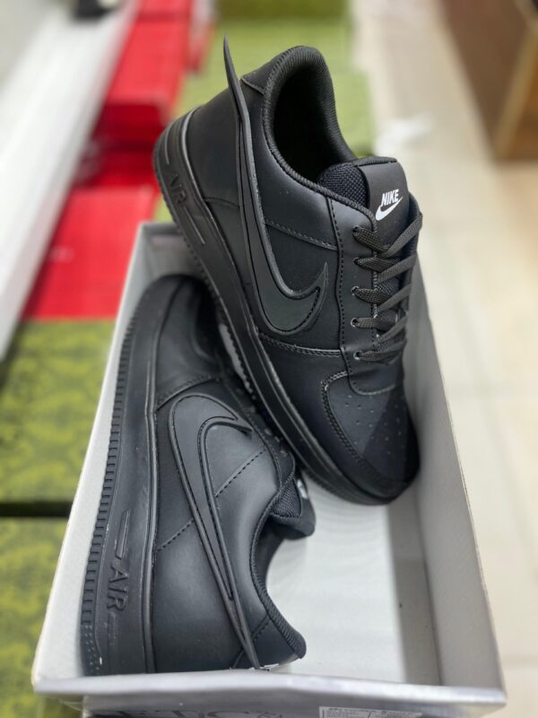 Shoes imported top quality brand (BA) for mens and womens