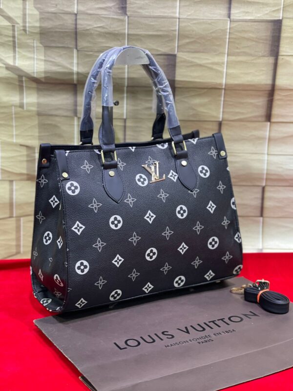 IMPORTED WOMENS PURE LEATHER HIGH QUALITY HANDBAGS FOR ALL STYLES