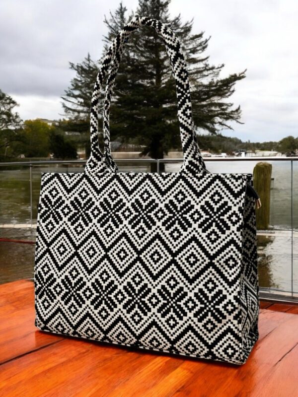 IMPORTED WOMENS PURE LEATHER HIGH QUALITY HANDBAGS FOR ALL STYLES
