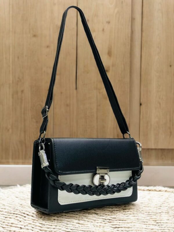 IMPORTED WOMENS PURE LEATHER HIGH QUALITY HANDBAGS FOR ALL STYLES
