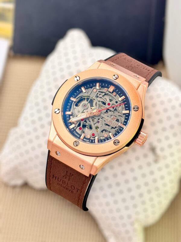 HUBLOT MENS PREMIUM WATCH AUTOMATIC MODEL STYLISH WATCH