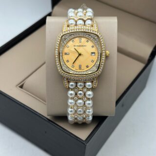 BURBERRY WOMENS WATCH CRYSTAL AND ROYAL LOOK WOMENS MADE