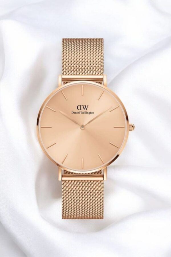 DANIEL WELLINGTON WOMENS BALLON STRAP WATCH FOR WOMENS