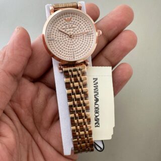 EMPORIO ARMANI WOMENS PREMIUM WEIGHT LESS WATCH FOR ALL TIME USE STAINLESS STEEL