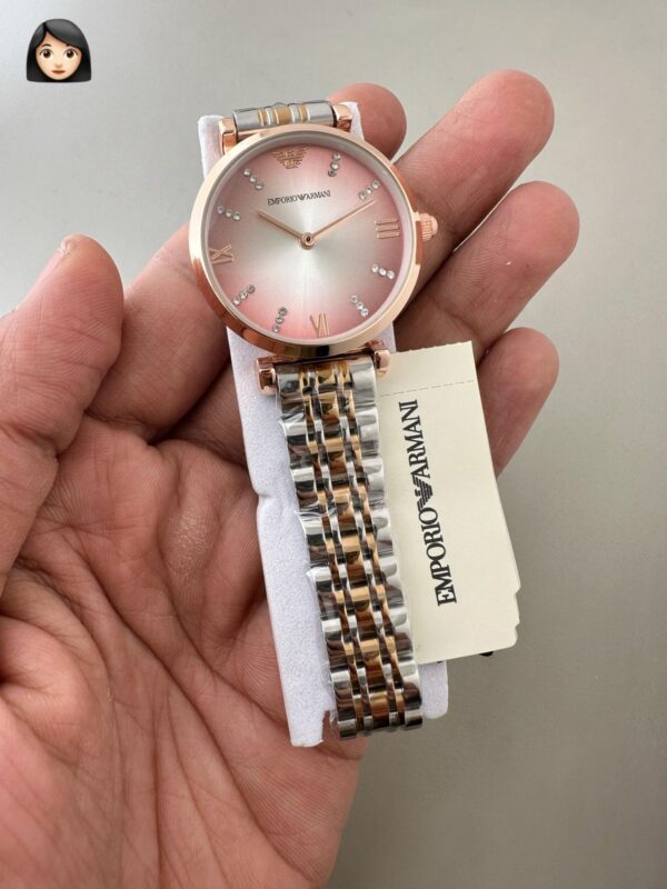 EMPORIO ARMANI WOMENS PREMIUM WEIGHT LESS WATCH FOR ALL TIME USE STAINLESS STEEL