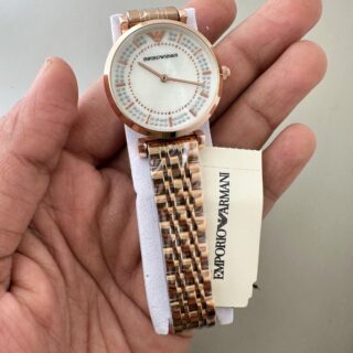 EMPORIO ARMANI WOMENS PREMIUM WEIGHT LESS WATCH FOR ALL TIME USE STAINLESS STEEL