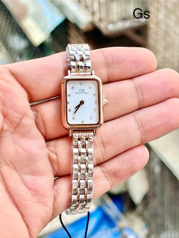 DANIEL WELLINGTON WOMENS  STAINLESS STEEL WATCH FOR WOMENS
