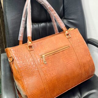IMPORTED WOMENS PURE LEATHER HIGH QUALITY HANDBAGS FOR ALL STYLES