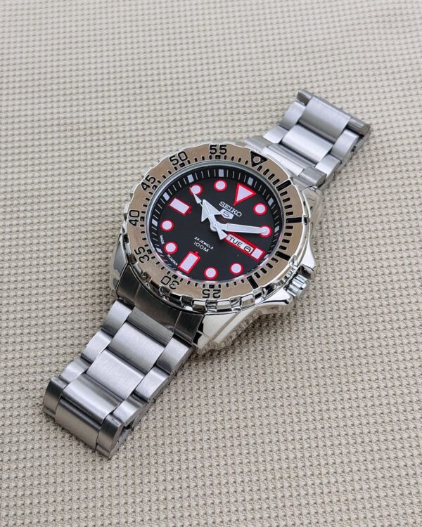 SEIKO MENS PREMIUM STAINLESS STEEL WATCHES