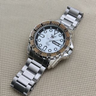 SEIKO MENS PREMIUM STAINLESS STEEL WATCHES