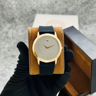 AP MENS AND WOMENS BOTH SUITED STRAP DIAMOND MODEL WATCHES