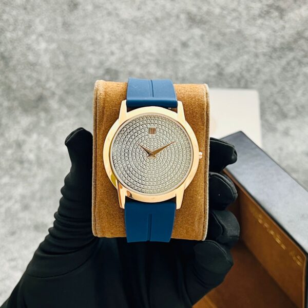 AP MENS AND WOMENS BOTH SUITED STRAP DIAMOND MODEL WATCHES