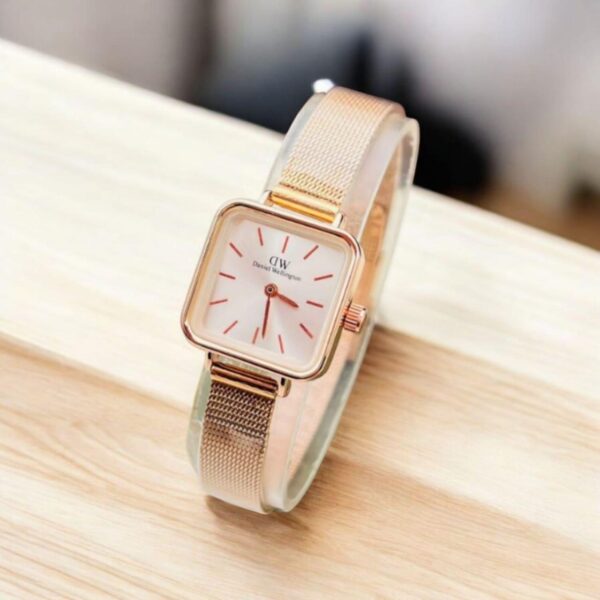 DANIEL WELLINGTON SQAURE DIAL DAILY WEAR WOMENS WATCHES STAINLESS STEEL