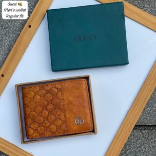 BIG BRANDS MENS WALLETS AND BELTS (VISIBLE IN IMAGE