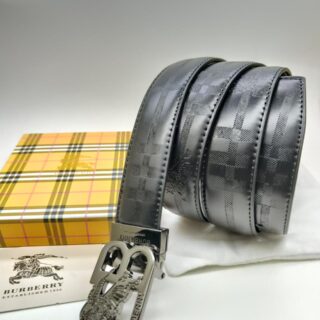 BIG BRANDS MENS WALLETS AND BELTS (VISIBLE IN IMAGE