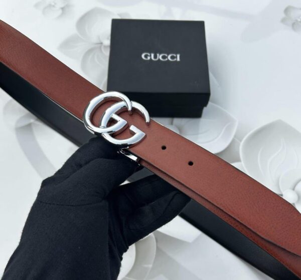 BIG BRANDS MENS WALLETS AND BELTS (VISIBLE IN IMAGE
