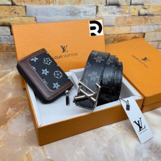 BIG BRANDS MENS WALLETS AND BELTS (VISIBLE IN IMAGE