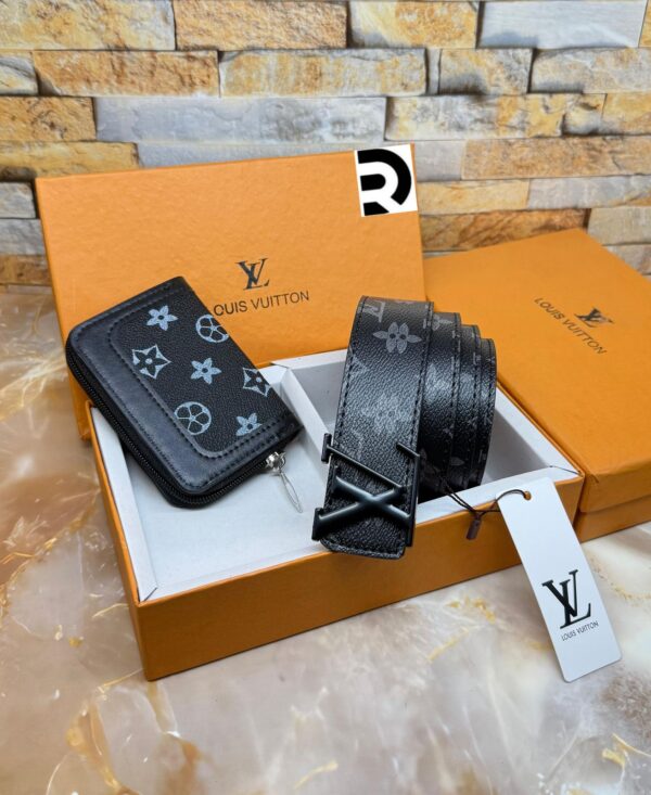 BIG BRANDS MENS WALLETS AND BELTS (VISIBLE IN IMAGE