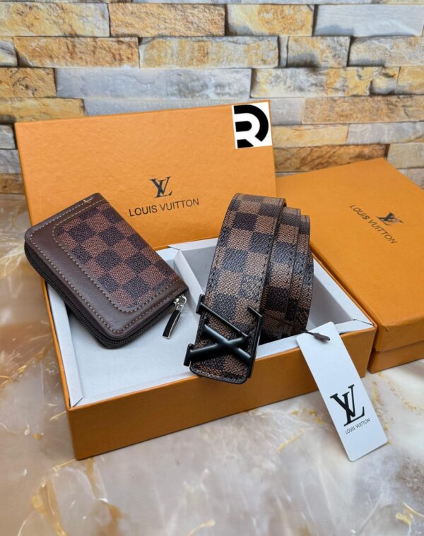 BIG BRANDS MENS WALLETS AND BELTS (VISIBLE IN IMAGE