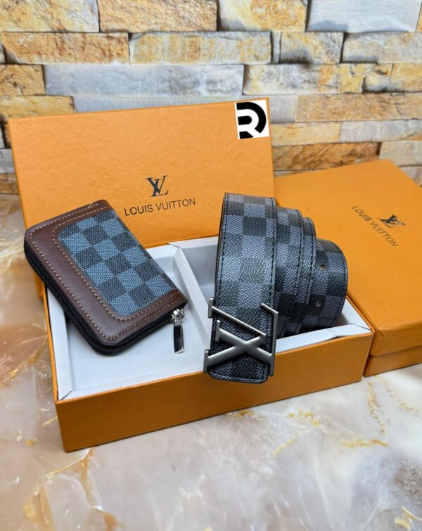 BIG BRANDS MENS WALLETS AND BELTS (VISIBLE IN IMAGE